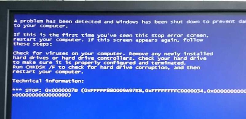 电脑蓝屏修复技巧（解决蓝屏问题的实用方法）